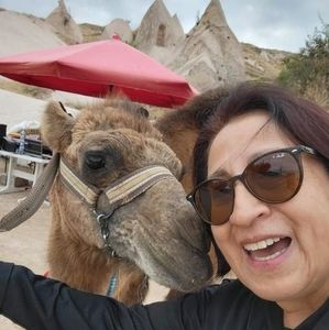 Meet your Posher, Cecilia